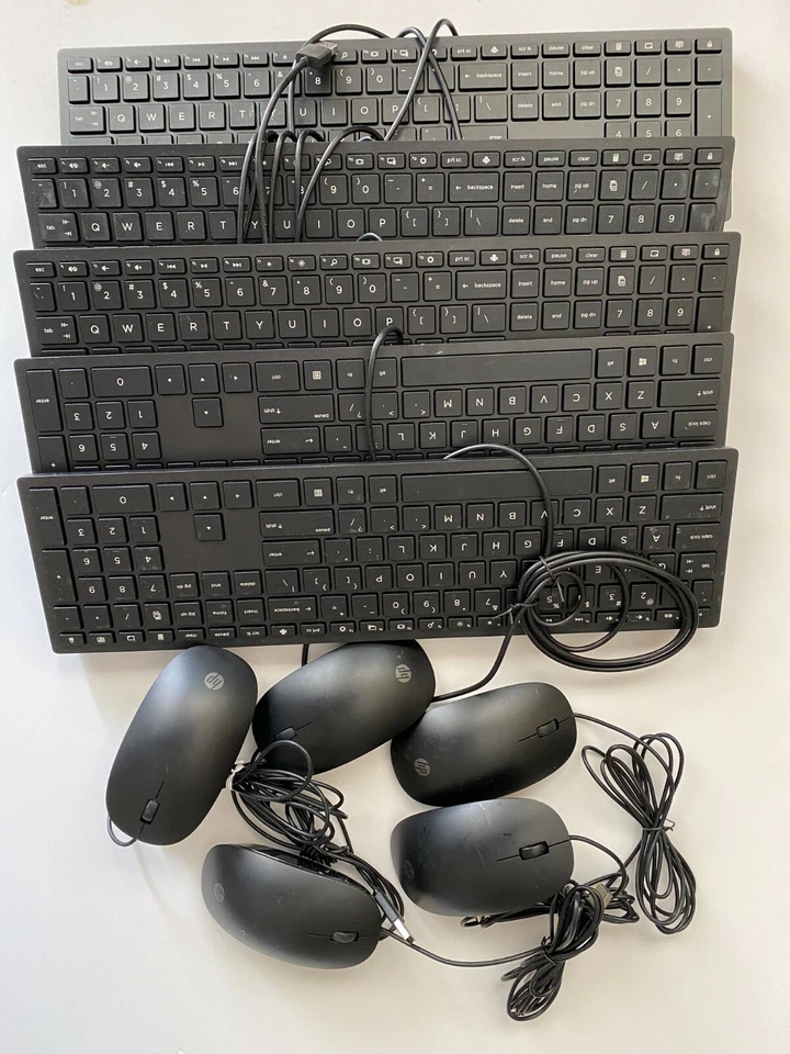 hp Wired keyboard and mouse combo 5 pieces - Image 1 of 1