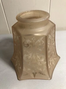 Lampada a sospensione vetro ambrato inciso smerigliato vintage paralume attacco 2 1/8" SOSTITUISCI - Foto 1 di 4