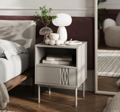 Im Set zwei Nachttische Tresse Nachtschrank Nachtkonsole Schlafzimmer Kollektion - Bild 1 von 4