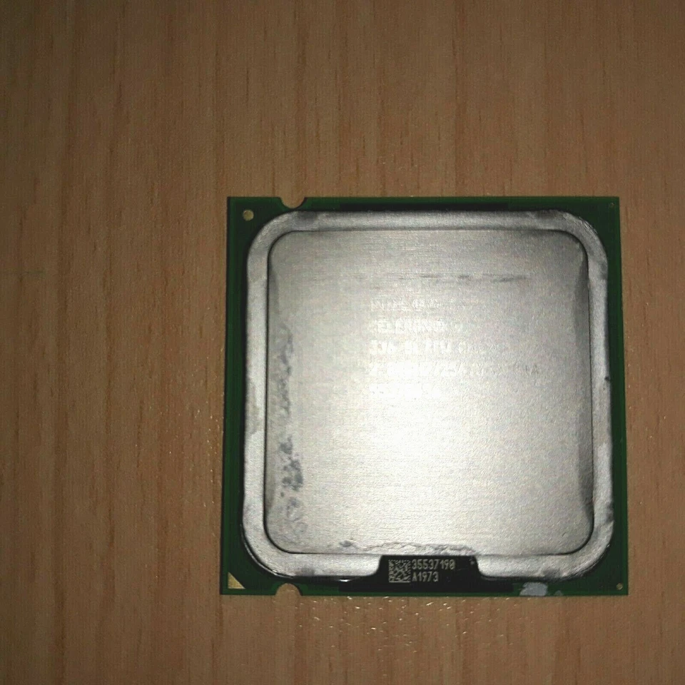 CPU Intel Celeron D 336 2,80GHz/256/533 Socket 775 SL7TW processore - Immagine 1 di 1