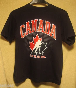 TEAM CANADA Boys SMALL Tee T Shirts Officially Licensed BRAND NEW with TAGS - Picture 1 of 3