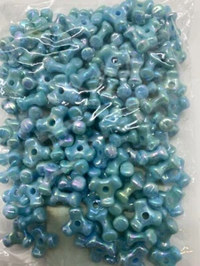 144 Gems 10MM TRI Propeller Beads BLK,PINK,YELLOW,CLEAR,GOLD, OR TEAL 1 BAG - Picture 1 of 12
