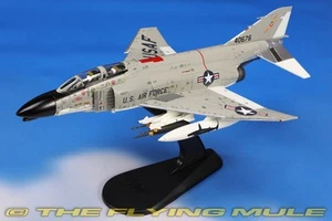 Hobby Master 1:72 F-4C Phantom II USAF 12th TFW, 45th TFS #64-0676 - Picture 1 of 8