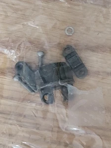 Morsetto per cavi elettrici M85049/41-3A circolare MIL Spec deformazioni NOS. - Foto 1 di 1