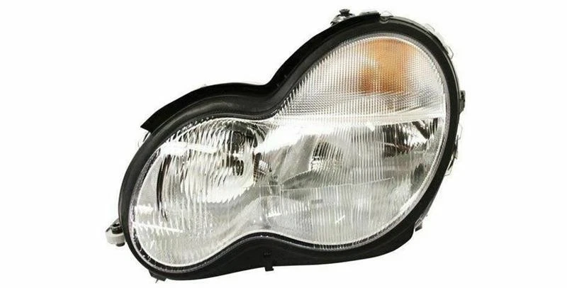 Faro xenón conductor izquierdo se adapta a Mercedes Benz Clase C Sedán 2001-2007 C230 Foto 1 de 1