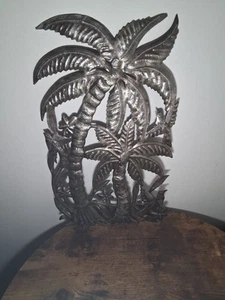 Vintage Handmade Haitian Metal Folk Art Signed WILKENS Beautiful Piece Palm Tree - Picture 1 of 8