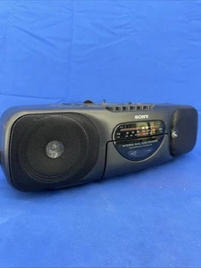 Sony Portable AM/FM Radio Cassette  Boombox 90's CFS-B11 Cassette Not Working - Foto 1 di 9