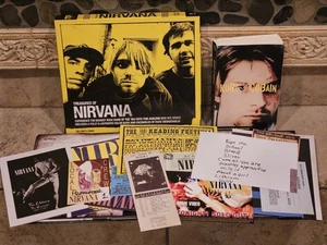 2019 Treasures of Nirvana Hardcover mit Memoribila + Kurt Cobain Softcover - Bild 1 von 19