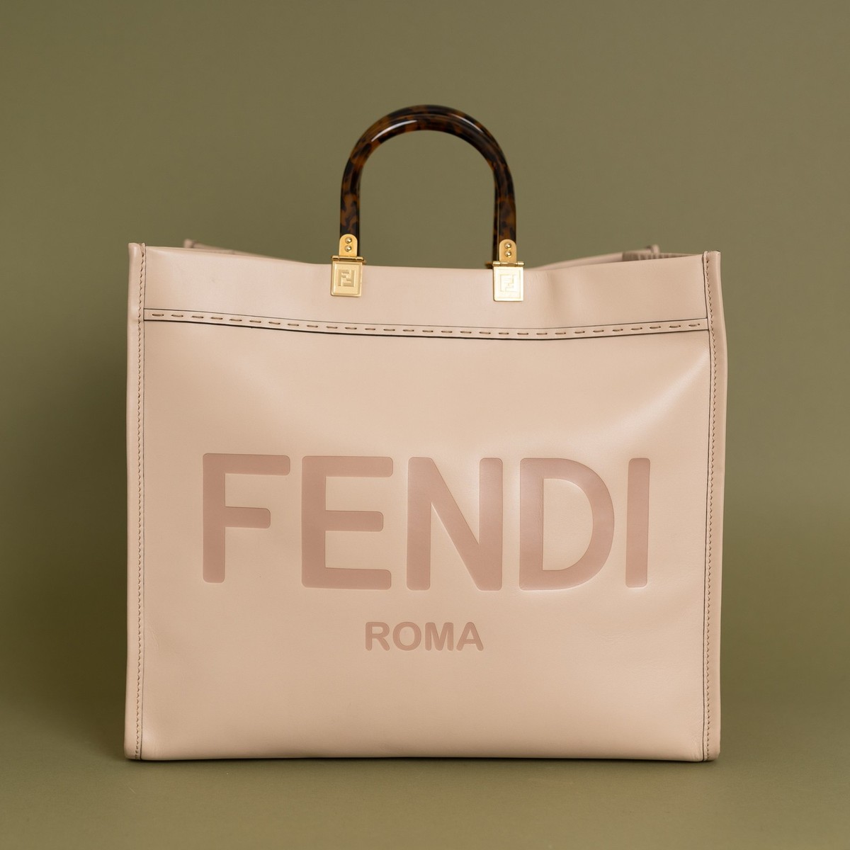 Las mejores ofertas en Bolsos y carteras Fendi Rosa para Las mejores ofertas en Bolsos y carteras Fendi Rosa para
