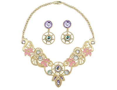 Juego de bisutería de princesa Disney - Blancanieves, Rapunzel, Bella y Tiana Foto 1 de 4