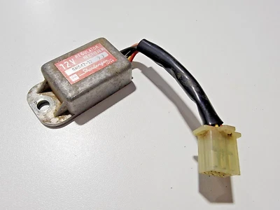 Регулятор выпрямитель 12 В SH542-12 1983-1987 Honda XL600 XL600R XL350 XL250 XL200 - Изображение 1 из 4