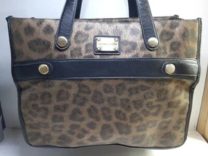 Adrienne Vittadini Large Leopard Print Messenger/ Computer/ Carry On Bag - Picture 1 of 8