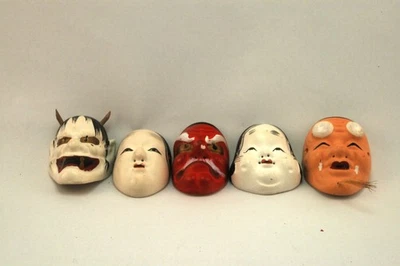 Juego de 5 mascarillas japonesas en miniatura  Foto 1 de 4