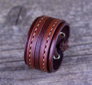 Braunes Lederarmband, Herrenmanschette, Damen Accessoires. - Bild 1 von 9