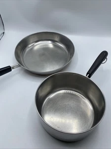 Sartén y sartén para salsa de 2 cuartos de galón con fondo de cobre Revere Ware de colección 10” - Imagen 1 de 7