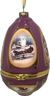 Adorno de huevo musical púrpura Mr. Christmas "Vino una medianoche transparente" Foto 1 de 4