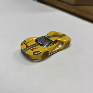TOMY AFX FORD GT GIALLO CON STRISCE GRIGIE E DETTAGLI INTERNI HO SLOT CARROZZERIA AUTO - Foto 1 di 10