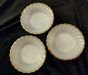 3 ANCHOR HOCKING SUBURBIA MILK GLASS WHITE SWIRL FRUIT BOWL DISH GOLD TRIM 5" - Picture 1 of 4