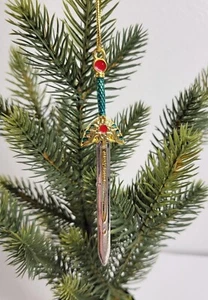 The Legend of Zelda Link's Sword Christmas Ornament Hyrule Warriors mit Goldkordel - Bild 1 von 1