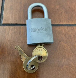 Vintage American Lock Co US Padlock with 2 Keys #2102 - Picture 1 of 6