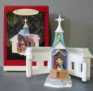 1996 Hallmark Andenken Ornament Come All Ye Faithful Church Open NOS - Bild 1 von 7