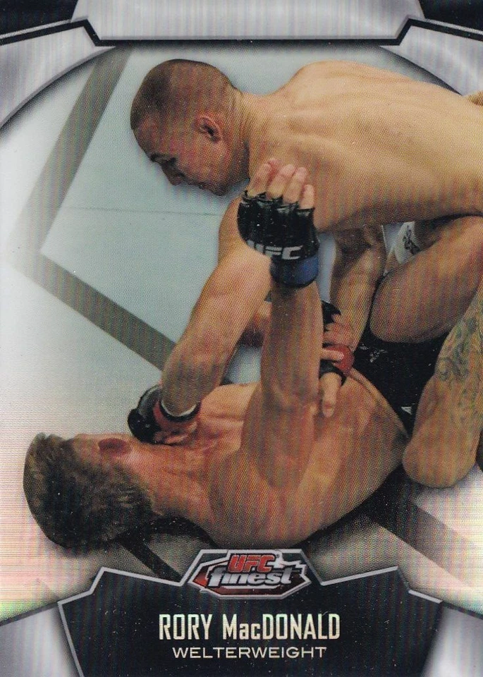Rory MacDonald 2012 Topps Finest UFC Refractors Card #39 115 129 133 145 167 Fox - Image 1 of 4