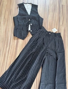 NWT Gioya Co. 2pc Vest with Wide Leg Pleated Trouser Prato Italy Designer S/M - Picture 1 of 10