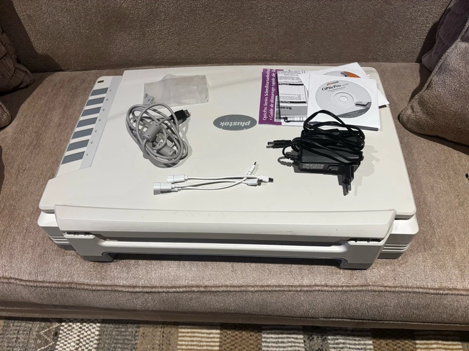 Plustek OpticPro A320E Flatbed Scanner - Image 1 of 4