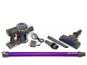 DYSON V6 ANIMAL SILVER CORDLESS VACUUM CLEANER ✔ NEW BATTERY ✔ - Picture 1 of 5