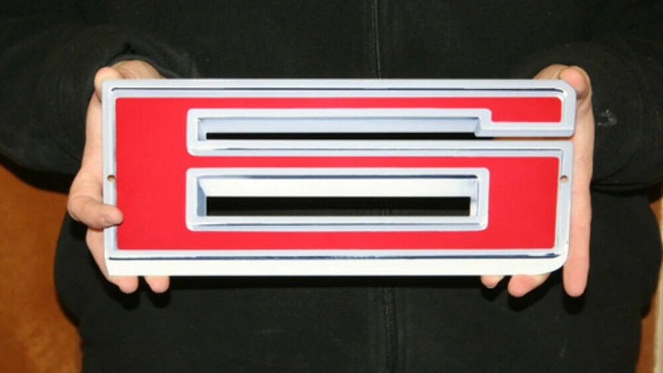 GM CHEVY VINTAGE RED NUMBER 6 – FLAT STEEL SIGN 12" X 5"  - Image 1 of 1