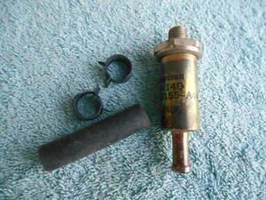 FORD AUTOMOTIVE PARTS FUEL FILTER D3AZ 9155 B IN BOX. FG-14B. NO WASHER. - Picture 1 of 7