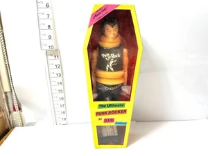 Vintage Ultra Rare Sex Pistols Sid Vicious 1998 Figure Limited to 3000pcs - Picture 1 of 5
