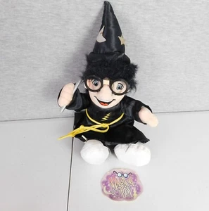 Muñeca de peluche Magical Boy 12 pulgadas bata negra gafas varita - Imagen 1 de 13