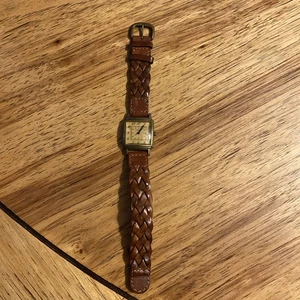 Fossil GR-9007 Leather Basket Weave Band Analog Quartz Vtg Watch Untested - Picture 1 of 15