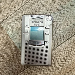 Grabadora de voz IC digital Panasonic RR-QR240 BASURA - Imagen 1 de 3