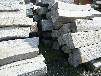 Granitborde, Bordsteine, Rundborde, Randsteine, Treppenstufen  - Bild 1 von 4