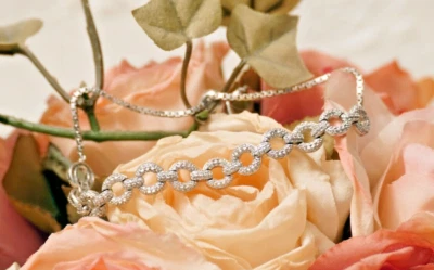 Braccialetto  in Argento 925 con Strass Zirconi – Design a Catena  Regolabile - Immagine 1 di 4