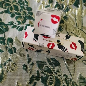 Mac Charlotte Olympia Collection Retro Rouge Lippenstift - Bild 1 von 3