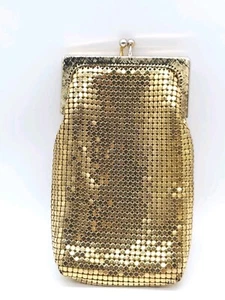 Cartera multiusos de malla dorada Whitning and Davis de colección 5 X2 pulgadas - Imagen 1 de 17