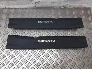 KIA SORENTO MK2 XM JUEGO PANEL RASGUÑO PUERTA DELANTERA LED 858732P200 2011 - Imagen 1 de 12