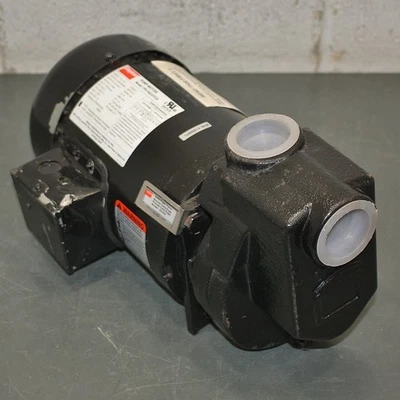 DAMAGED - Dayton Centrifugal Pump 2ZXP6, 1-1/2 HP, 230/460V AC, 3PH, 1-1/2" NPT - Image 1 of 4