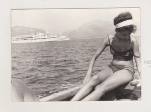 Pretty Attractive Young Woman Beach Bikini Swimsuit Female Snapshot Old Photo - Picture 1 of 1