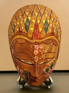 Batik Face Mask Carved Wood Wall Art Multicolor Design Signed - Picture 1 of 16