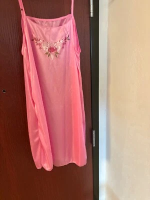 РОЗОВЫЙ/КРАСНЫЙ 2ШТ АТЛАСНАЯ НОЧНАЯ РУБАШКА КОМПЛЕКТ ВЕСНА/ЛЕТО/ОСЕНЬ АЗИАТСКИЙ РАЗМЕР - Изображение 1 из 4