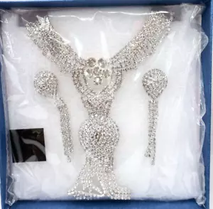 Neu in Box Runway Statement Hänger Strass Halskette Ohrringe Set - Bild 1 von 11