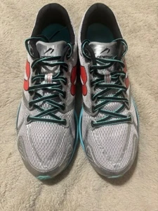 NEWTON Distance 5 Women's 11 Silver VGUC - Picture 1 of 6