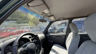 Cinturón de seguridad cubo delantero pasajero retractor 4 puertas se adapta a 98-00 RAV4 1403418 Foto 1 de 4