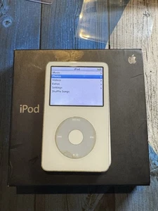 iPod Classic 5th Generation 30gb with Box & Charge Cable. *Working* - Picture 1 of 4