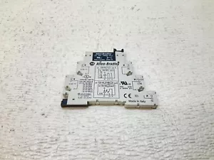 Servidor de relé de estado sólido Allen Bradley 700-TBS24. Bobina A 24 VDC 700-HLS1*Z24 (TSC) - Imagen 1 de 7