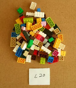 Lot of 100 Lego 2x2 2x3 2x4 Assorted Sizes and Color Bricks As Shown L20 - Picture 1 of 2